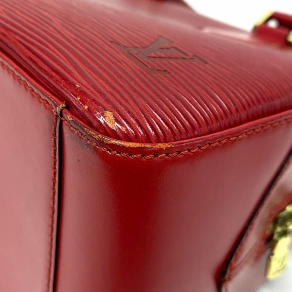 37783962 5 Louis Vuitton Sablon Leather Handbag Castilian Red