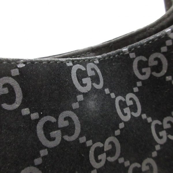 37788917 12 Gucci GG Shoulder Bag Black