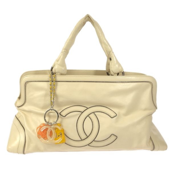 37791016 1 Chanel Tote Bag Lambskin Ivory