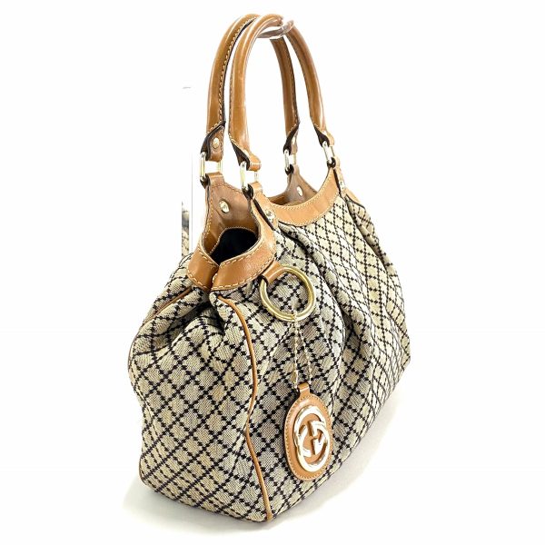 37792315 2 Gucci Suuki Gg Pattern Jacquard Handbag Beige