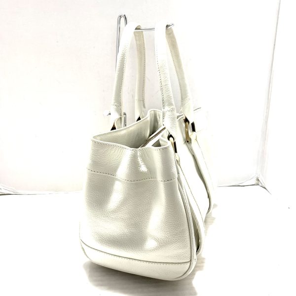 37799951 2 Burberry Tote Bag Leather Enamel White