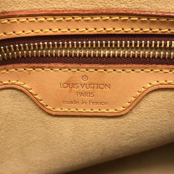 37811021 7 Louis Vuitton Looping Monogram Canvas Shoulder Bag Brown