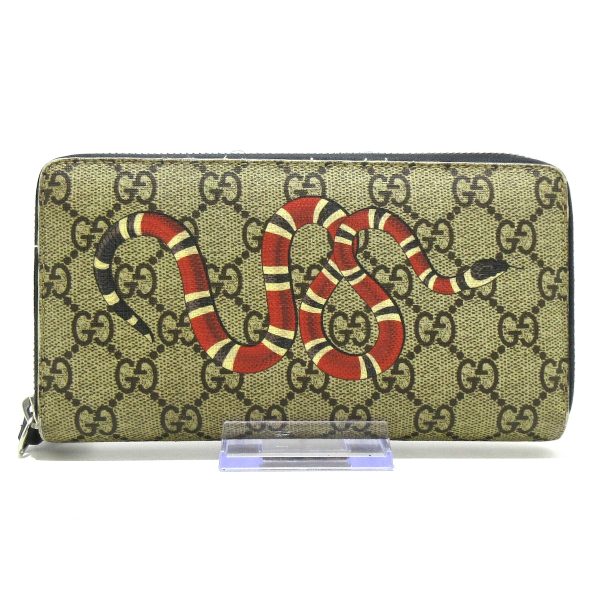 37817748 1 Gucci Snake Print Gg Supreme Pvc Wallet Beige