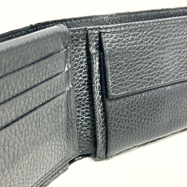 37818219 7 Gucci Leather Bifold Wallet Black