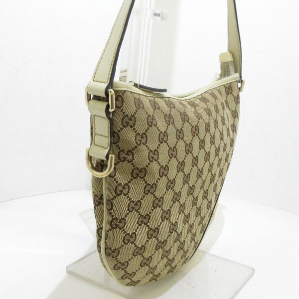 37864806 2 Gucci New Brit Gg Pattern Jacquard Shoulder Bag Beige