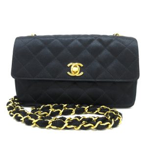 37867499 1 Louis Vuitton Shoulder Bag Taiga Sasha Glacier