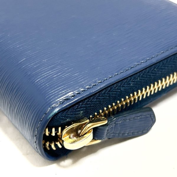 37868600 7 Prada Long Wallet Leather Navy