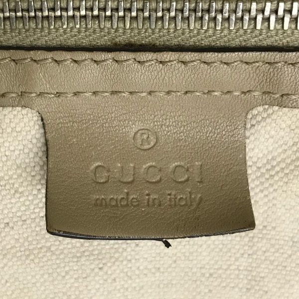 37875515 8 Gucci Gg Supreme Pvc Tote Bag Beige