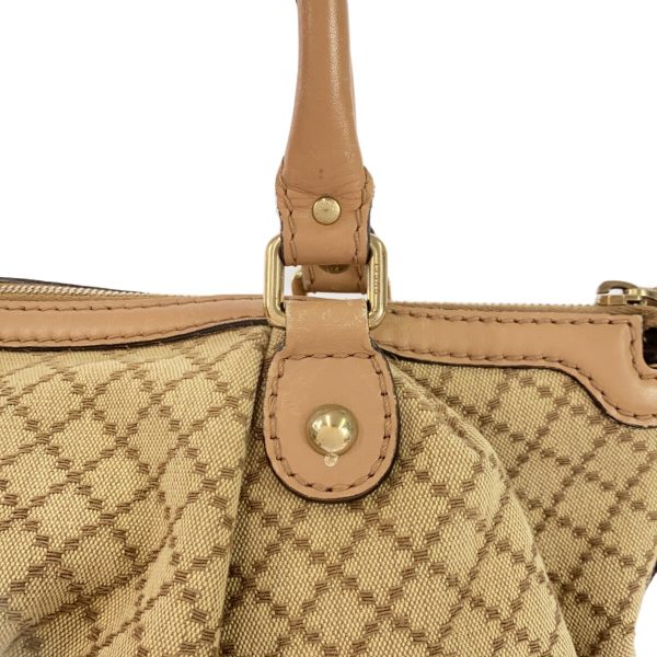 37877854 9 Gucci Sookie Diamante Jacquard Handbag Ivory