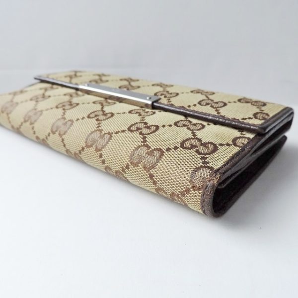 37887600 7 Gucci Metal Bar Gg Pattern Jacquard Wallet Beige