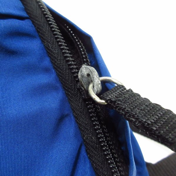 37887803 10 Prada Rucksack Nylon Blue