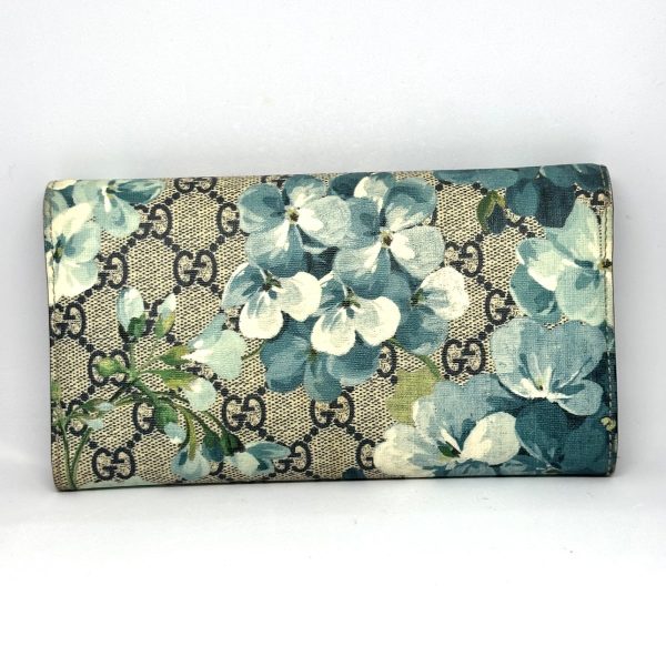 37890940 2 Gucci Gg Blooms Pvc Wallet Beige