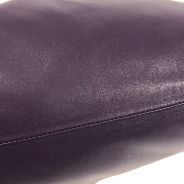 37898071 11 Bottega Veneta The Pouch Clutch Bag Leather Purple