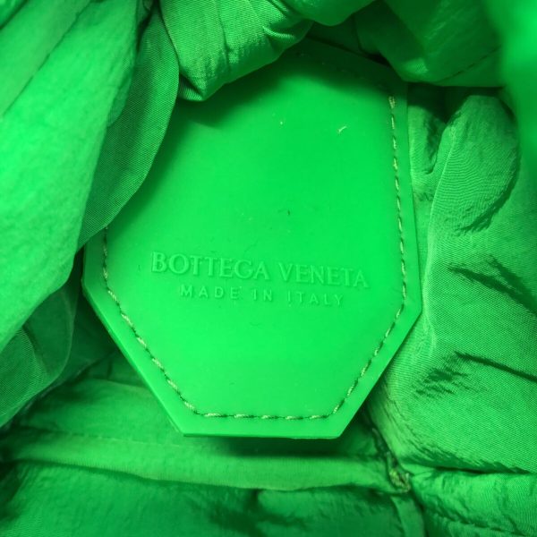 37901515 7 Bottega Veneta The Padded Tech Cassette Shoulder Bag Nylon Green