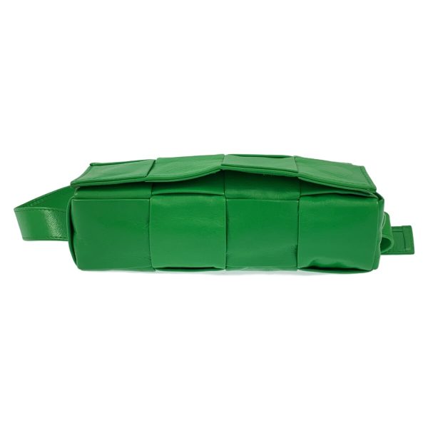 37909019 4 Bottega Veneta Cassette Belt Bag Leather Green