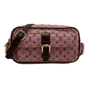 37914099 1 Louis Vuitton Monogram Zippy Long Wallet