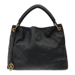 37917147 1 Gucci Gucci Shoulder Bag Navy