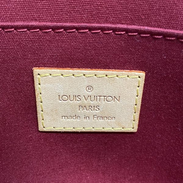 37921224 8 Louis Vuitton Roxbury Drive Patent Leather Handbag Red