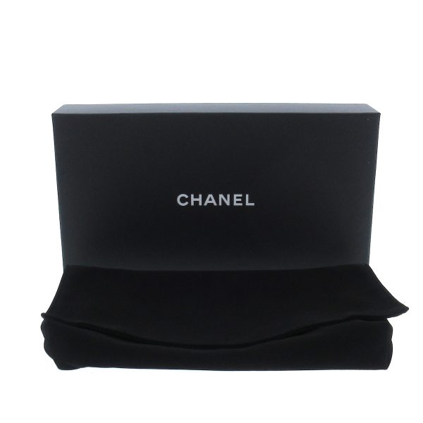 37926847 12 Chanel Matelasse Wallet Grained Calfskin Black