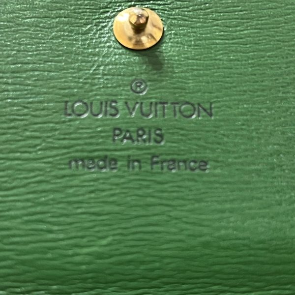 37927035 5 Louis Vuitton Portomonebier Cult Leather W Hook Wallet Borneo Green