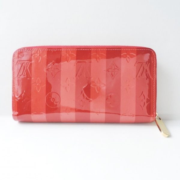 37933380 2 Louis Vuitton Zippy Wallet Long Wallet Patent Leather Red