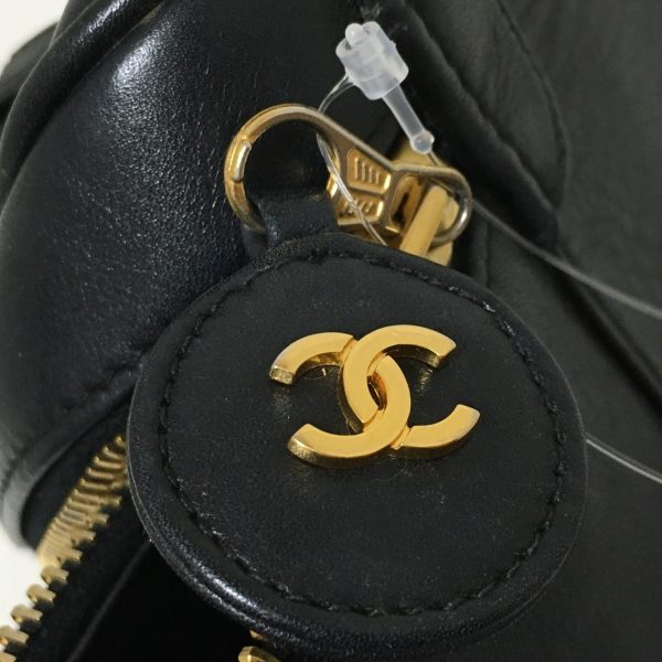 37933483 10 Chanel Bicolore Vanity Bag Lambskin Black