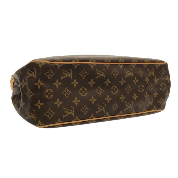 37940499 4 Louis Vuitton Batignolles Horizontal Monogram Canvas Shoulder Bag Brown