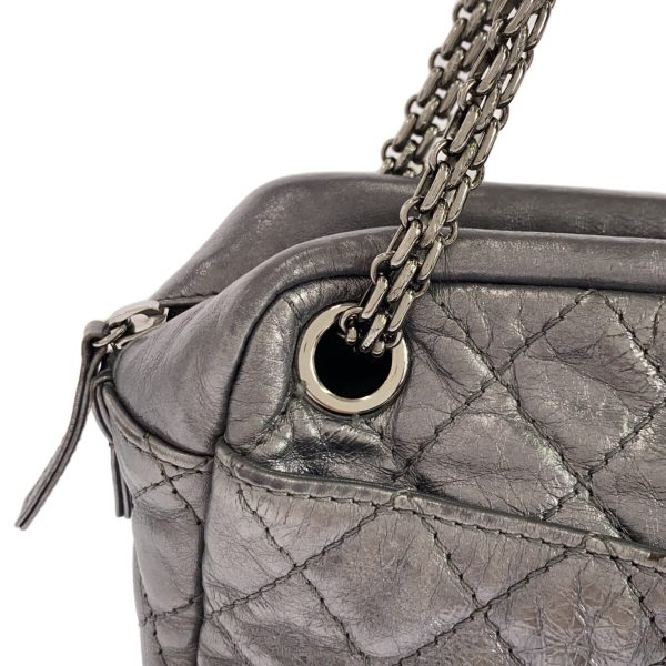 37940731 9 Chanel Matelasse 255 Shoulder Bag Mademoiselle Chain Silver Hardware Lambskin Silver