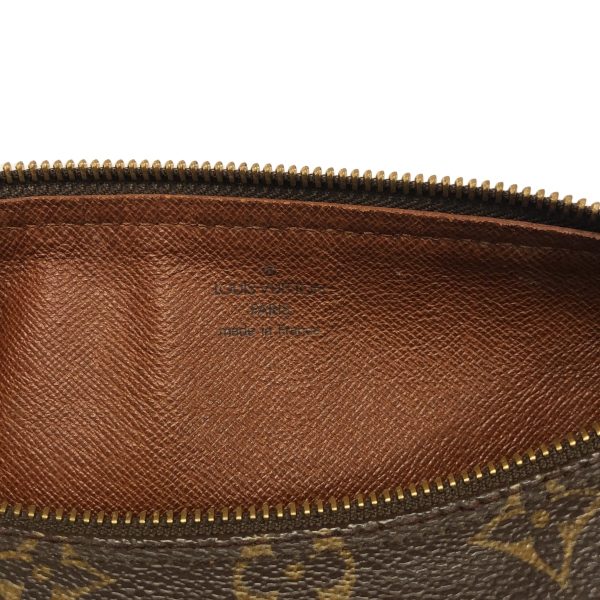 37941990 7 Louis Vuitton Vintage Papillon Monogram Canvas Handbag Brown