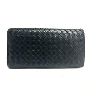 37961937 1 PRADA Plate Shoulder Bag Nylon Nero