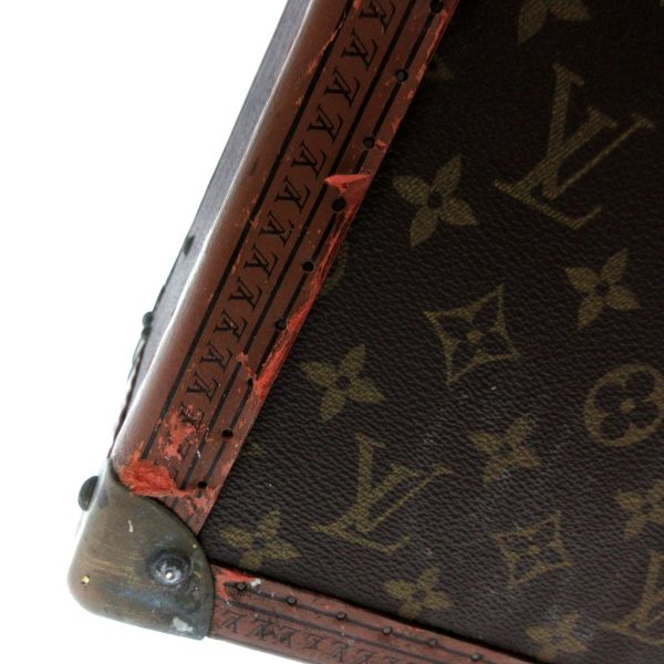 37968882 12 Louis Vuitton Bisten Trunk Case Monogram Canvas