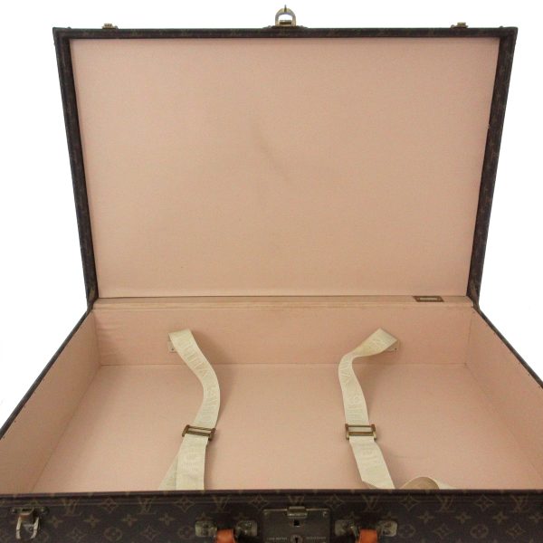 37968882 6 Louis Vuitton Bisten Trunk Case Monogram Canvas