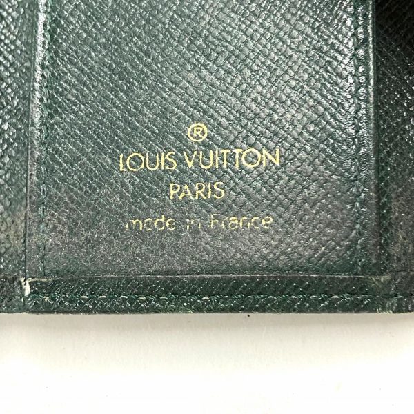 38066335 5 Louis Vuitton Multicle Taiga Leather Key Case Epicea