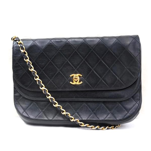 38112 1 Chanel Matelasse Caviar Skin Chain Hand Bag