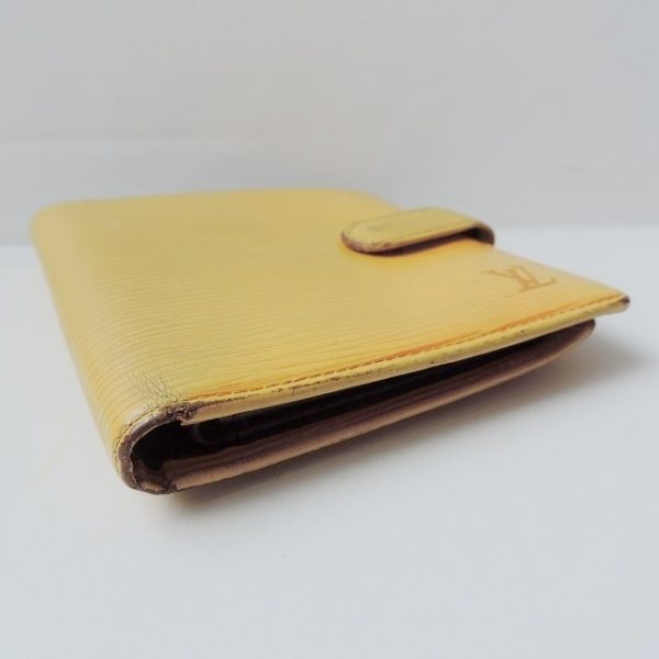 38249329 8 Louis Vuitton Porte Bier Compact Leather Bifold Wallet Jaune