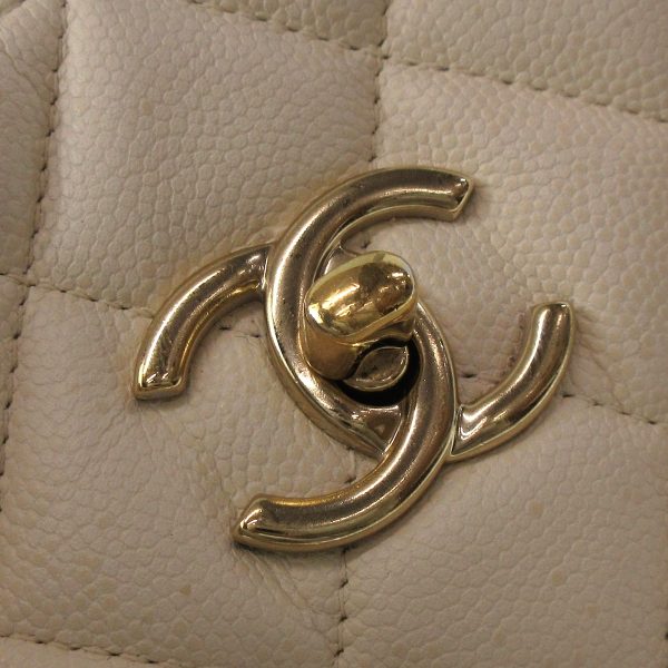 38249743 10 Chanel Matelasse Large Shopping Bag Tote Bag Caviar Skin White