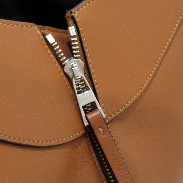 38249871 14 Loewe Hammock Bag Small Handbag Leather Tan