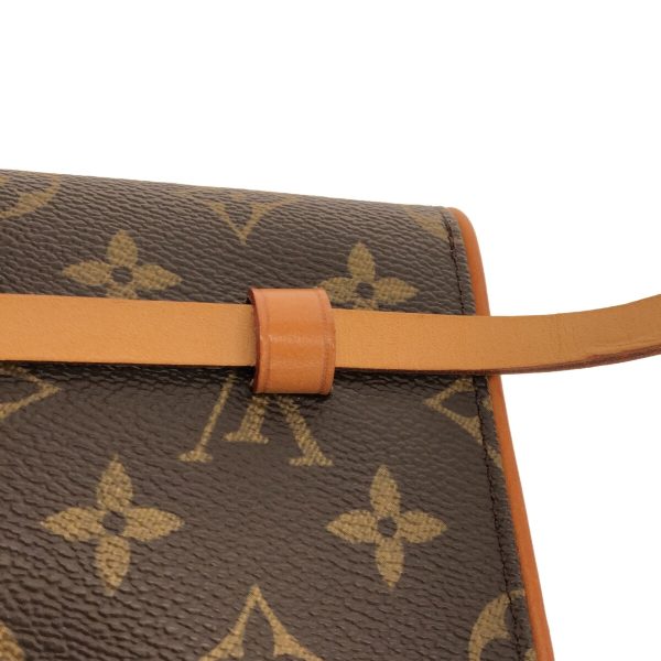 38250180 10 Louis Vuitton Pochette Florentine Monogram Canvas Waist Pouch Brown