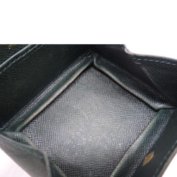 38883 5 Louis Vuitton Taiga Portomonevoit Wallet Green