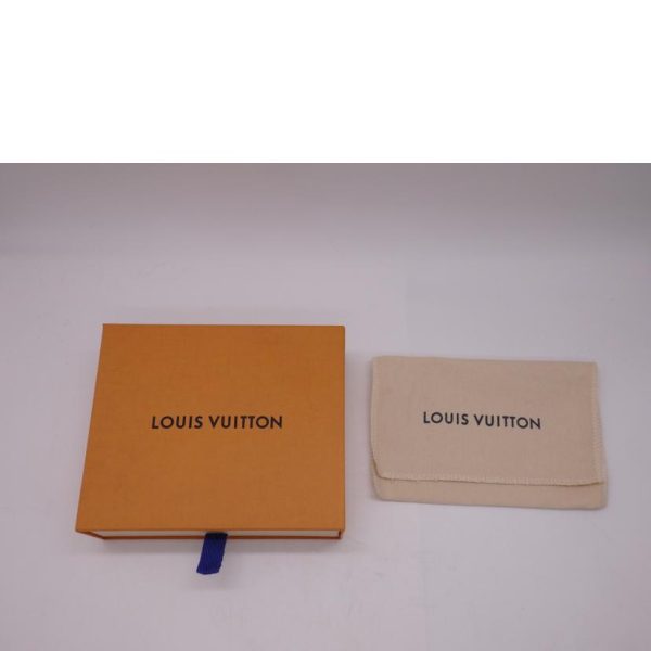 39101 6 Louis Vuitton Taiga Discovery Compact Wallet Green