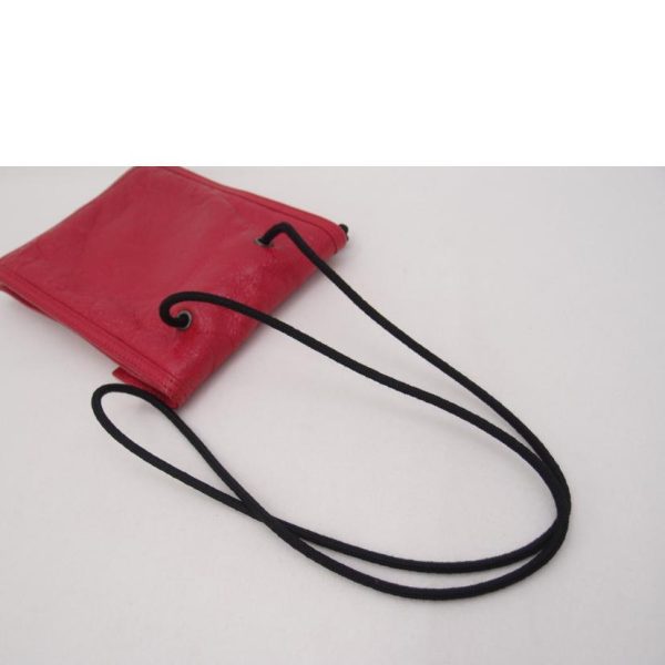 39493 5 Balenciaga Explorer Nylon Pouch Red