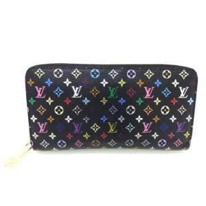 39690 1 Gucci Shima Leather Round Zipper Wallet