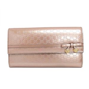 39772 1 Chanel Iridescent Purple Quilted Calfskin O Case