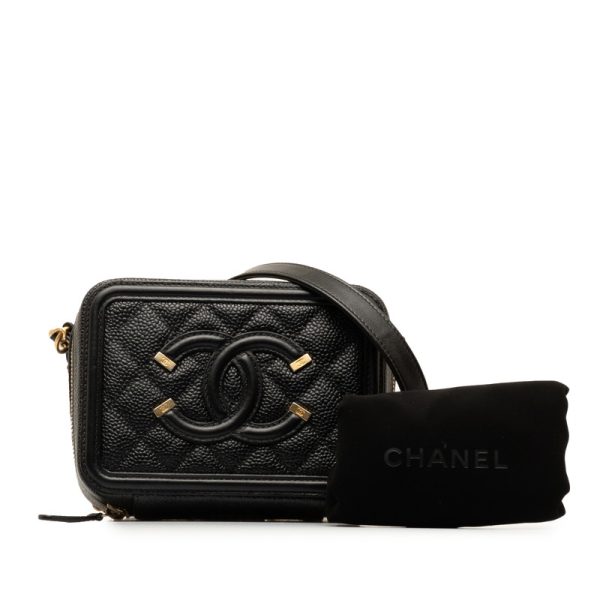 3kvheotvjrmeth5h 10 CHANEL CC Filigree Chain Shoulder Bag Vanity Bag Black Gold Caviar Skin