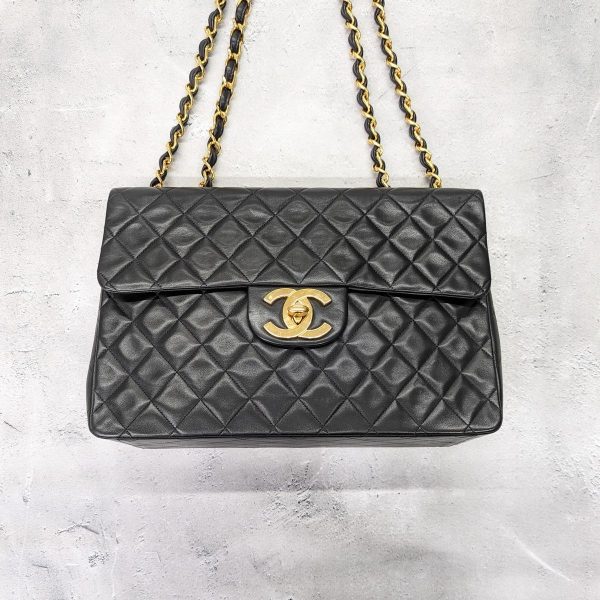 401 02 Chanel Big Matelasse W Chain Shoulder Bag Lambskin Black