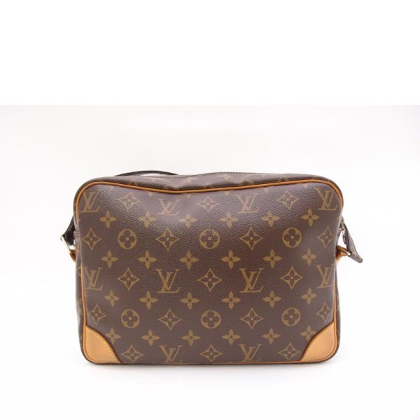 40332 2 Louis Vuitton Nile Bag Monogram