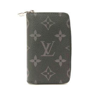 42869 1 Louis Vuitton District PM Damier Graphite