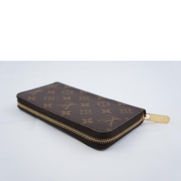 43841 3 Louis Vuitton Zippy Wallet Monogram Wallet