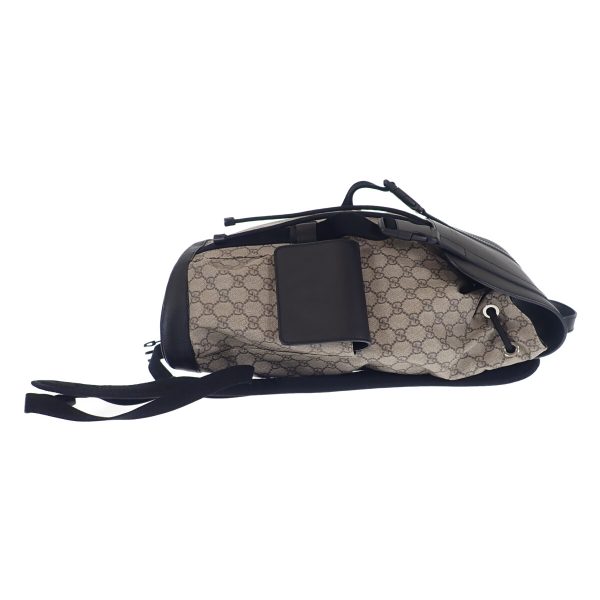 439425 04 Gucci GG Supreme Backpack Rucksack Beige Black