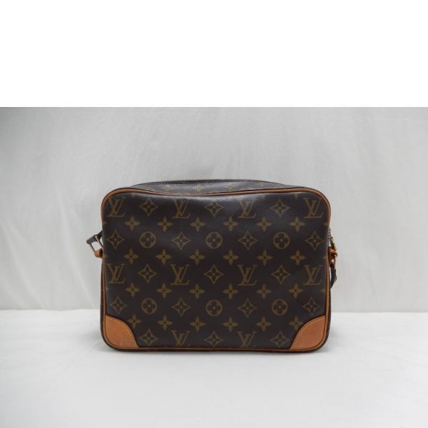 43999 2 Louis Vuitton Nile Bag Monogram